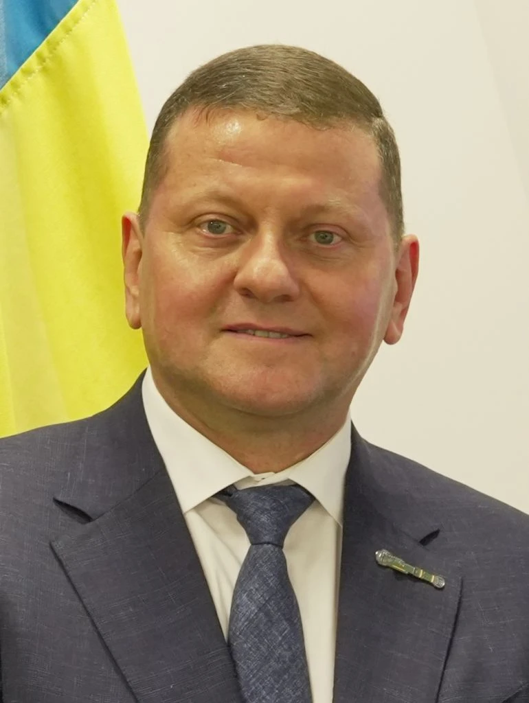 Залужний очолив рейтинг довіри українців: хто з політиків має найбільший антирейтинг